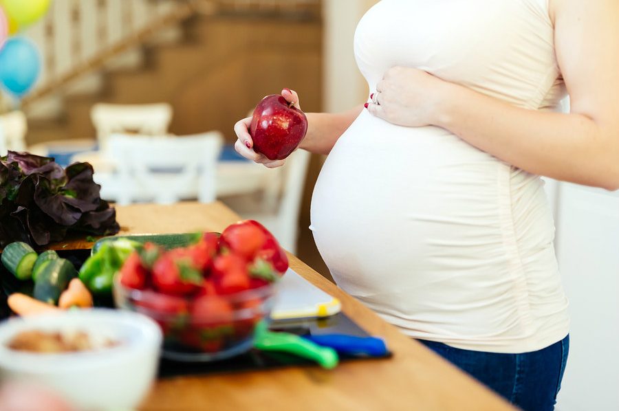 Eating-for-a-healthy-pregnancy-resized