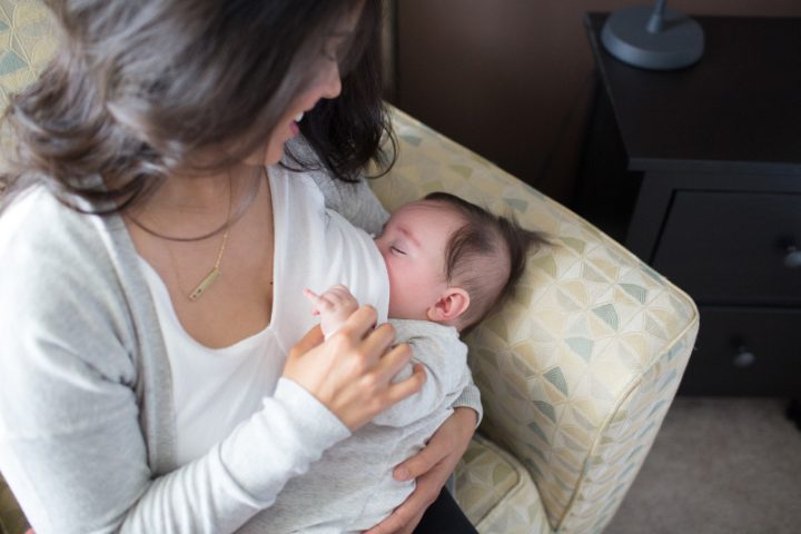 Lifestyle_Breastfeeding_O16A3100