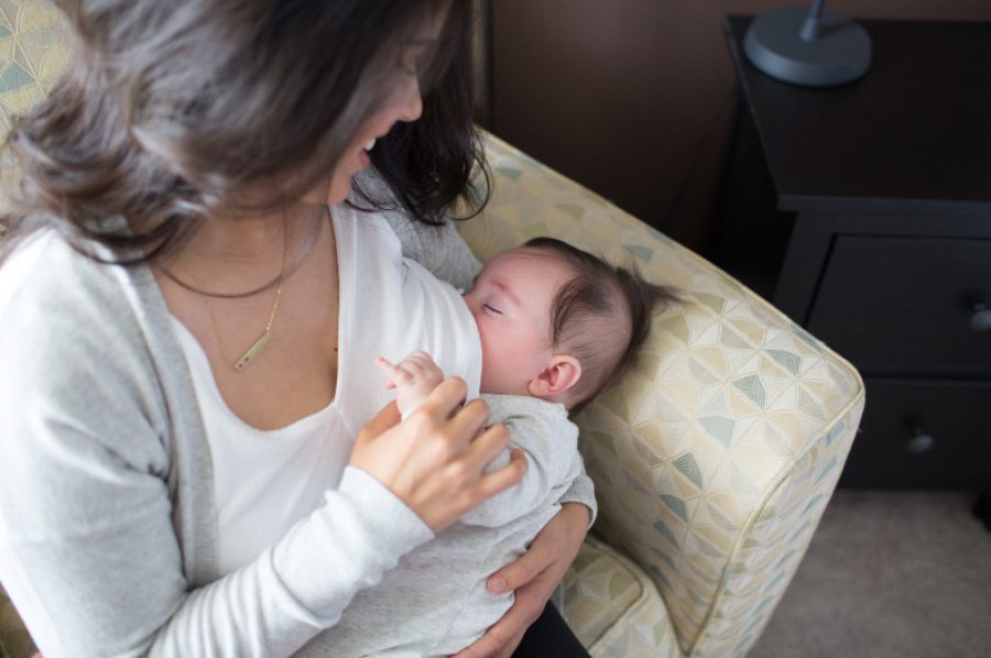Lifestyle_Breastfeeding_O16A3100