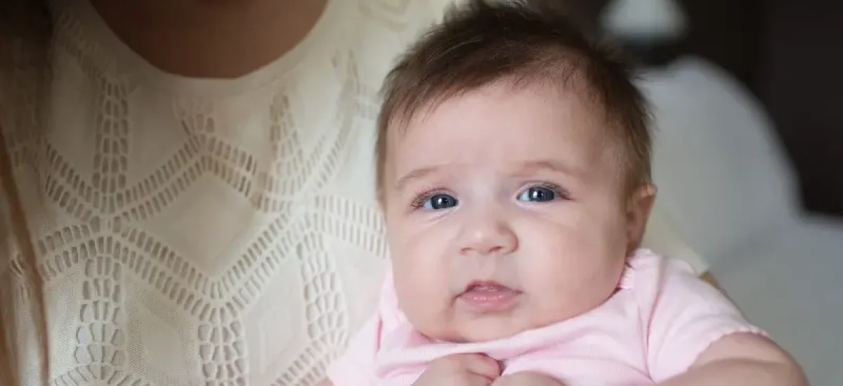 Lifestyle_No_Product_Mom_and_Baby_O16A4375