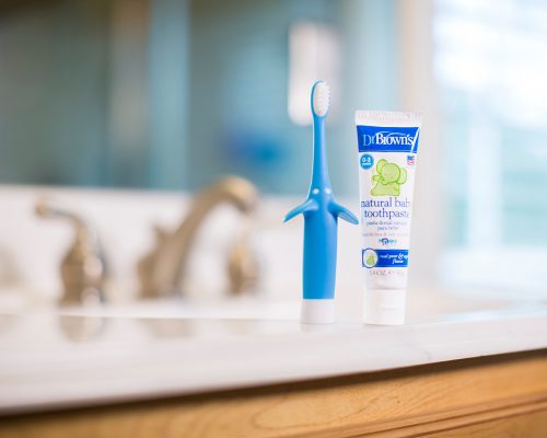 Lifestyle_Toothbrush_Toothpaste_5643