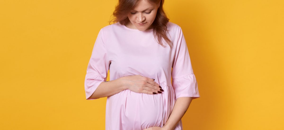 Penyebab Ukuran Perut Ibu Hamil Tampak Besar Atau Kecil