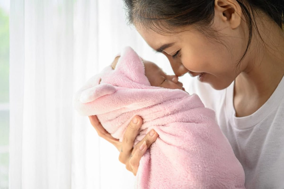 Tahapan Penglihatan Bayi dari 0 hingga 12 Bulan