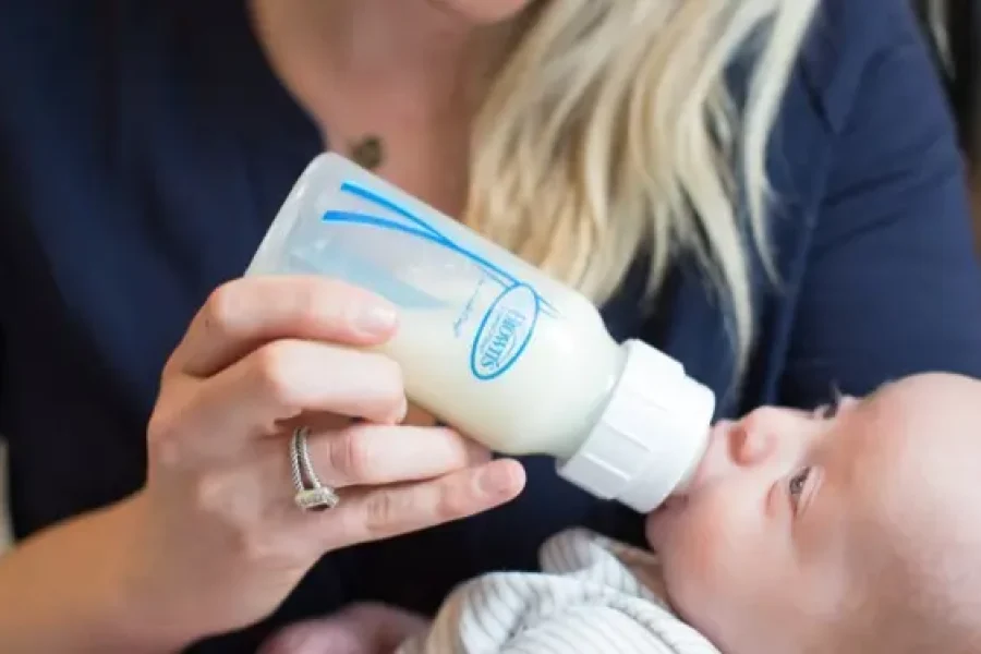 bottlefeeding_cta_2_bg